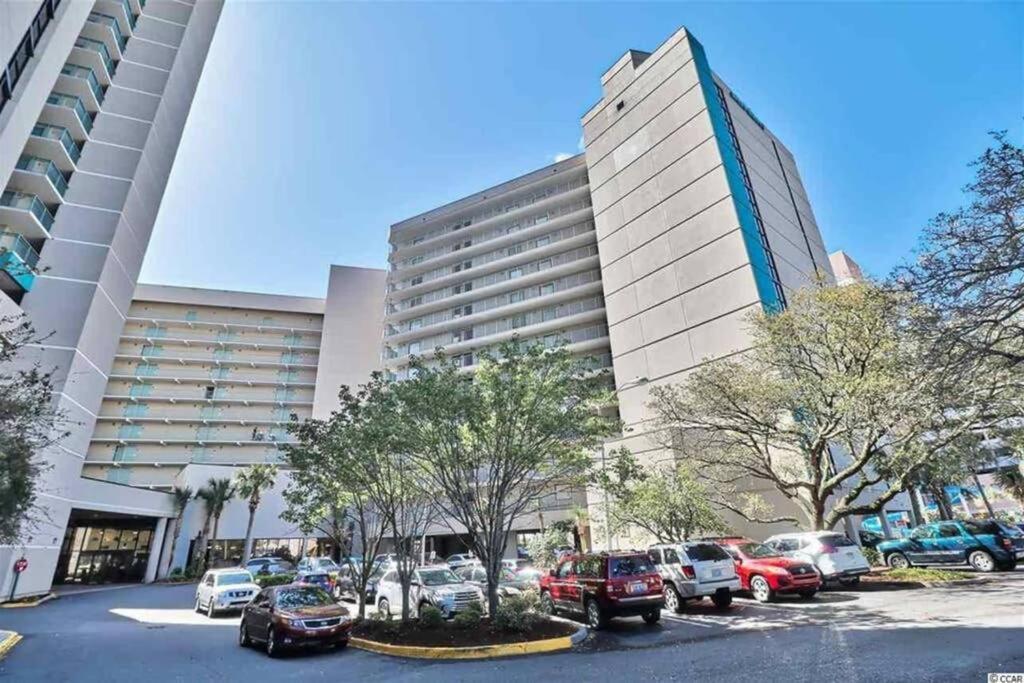 *RENOVATED OCEANFRONT CONDO*Queen Beds*Pools*Hot Tubs*More*P220 Myrtle Beach Buitenkant foto